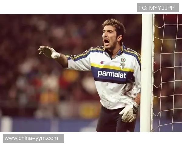 退役传奇门将布冯足球友谊赛再现风采带领队友挑战全球巨星